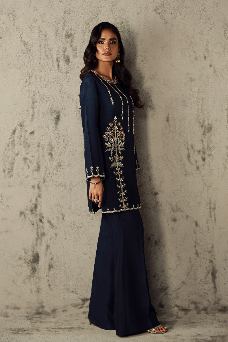 Wardha Saleem | Luxury Pret Traditional Wear | AMIRA - Riwayat-e-Khas