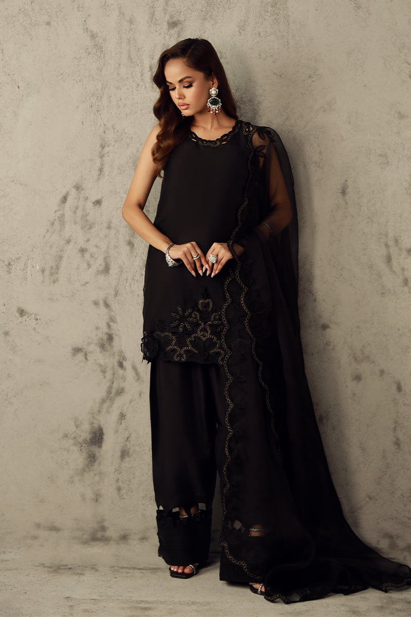 Wardha Saleem | Luxury Pret Fusion Wear | RULA - Riwayat-e-Khas