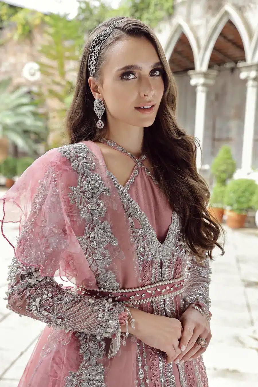 Maryam Hussain | Raha Luxury Festive 23 | Freye - Riwayat-e-Khas