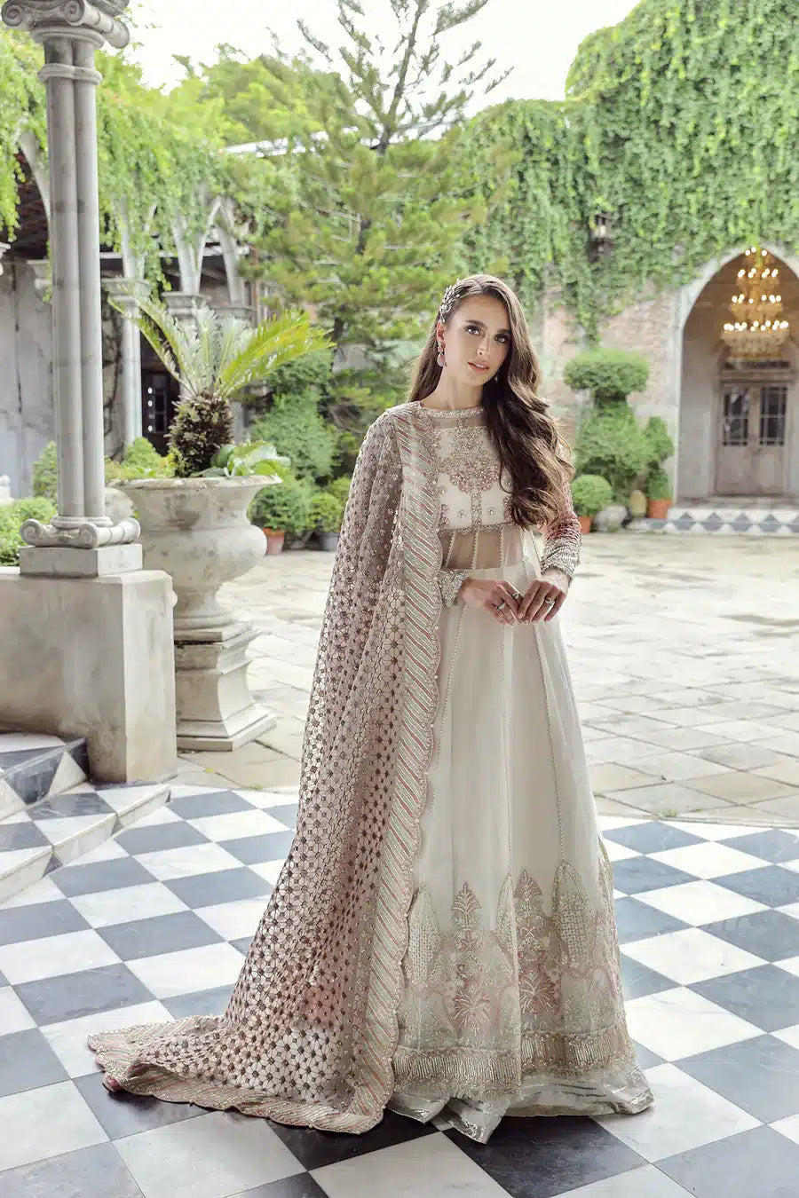 Maryam Hussain | Raha Luxury Festive 23 | Laleh - Riwayat-e-Khas