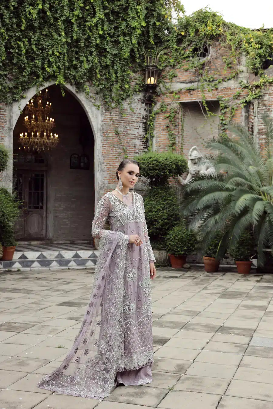 Maryam Hussain | Raha Luxury Festive 23 | Emel - Riwayat-e-Khas
