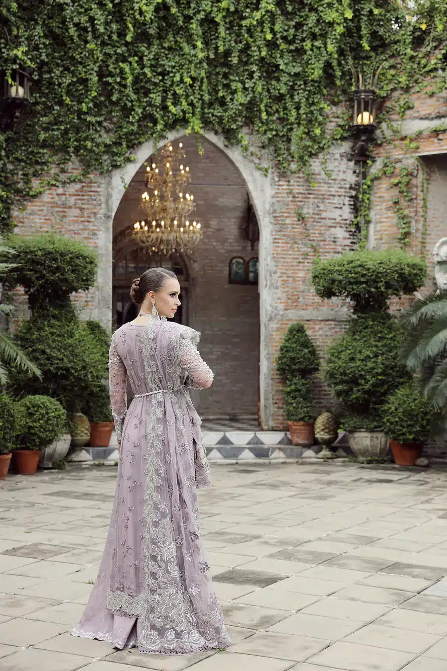 Maryam Hussain | Raha Luxury Festive 23 | Emel - Riwayat-e-Khas
