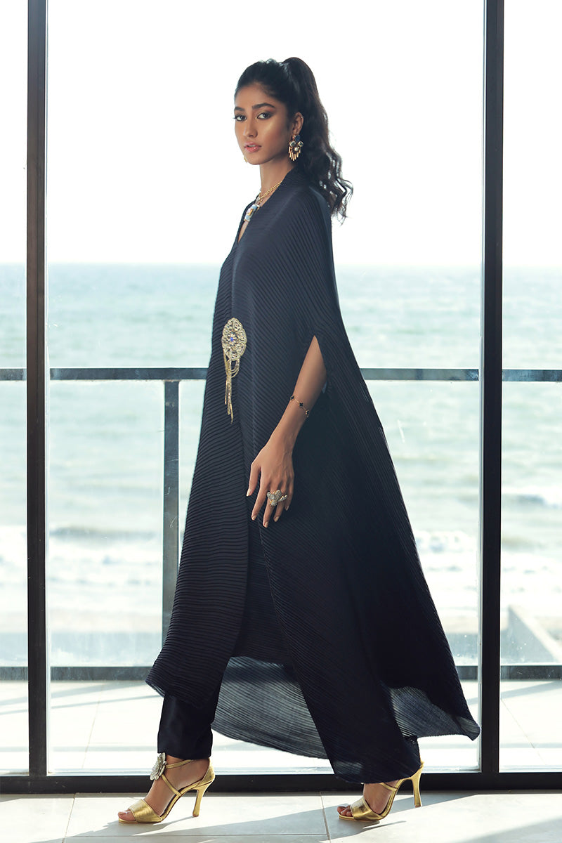 Wardha Saleem | Luxury Pret Fusion Wear | NAOMI (2PC) - Riwayat-e-Khas