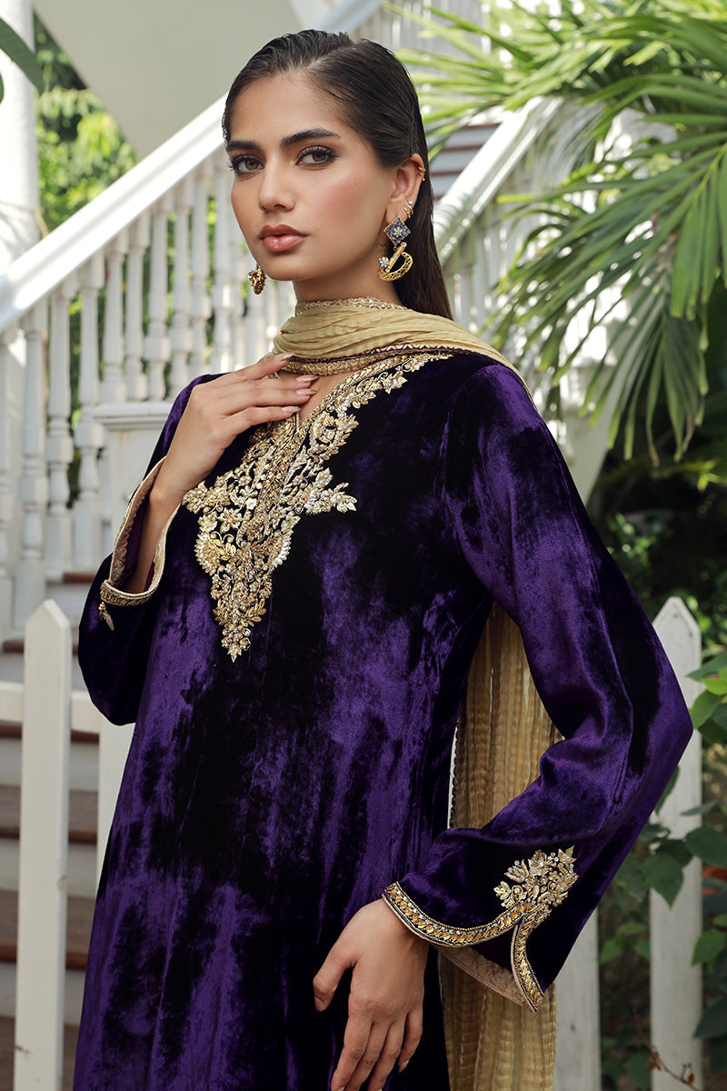 Sana Abbas | Velvet Formals | KANZITE - Riwayat-e-Khas