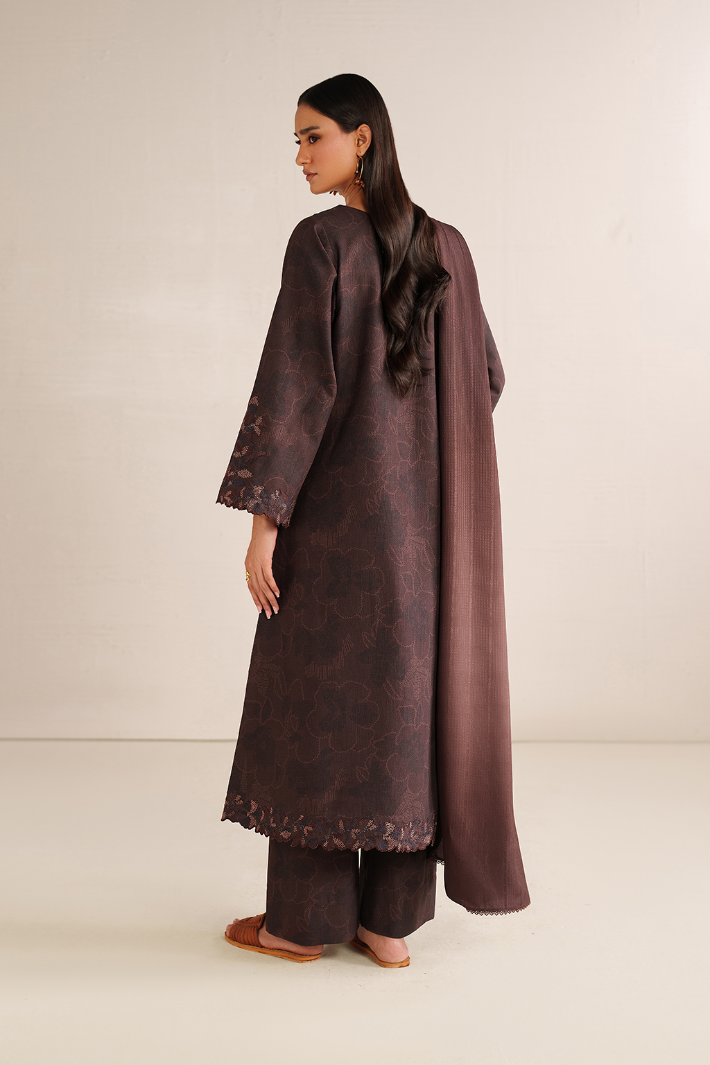 Iznik | Winter Chapter 25 | UE-574 Printed Khaddar