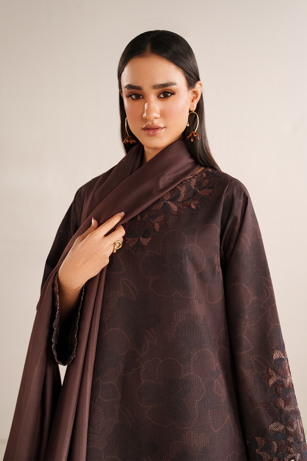 Iznik | Winter Chapter 25 | UE-574 Printed Khaddar