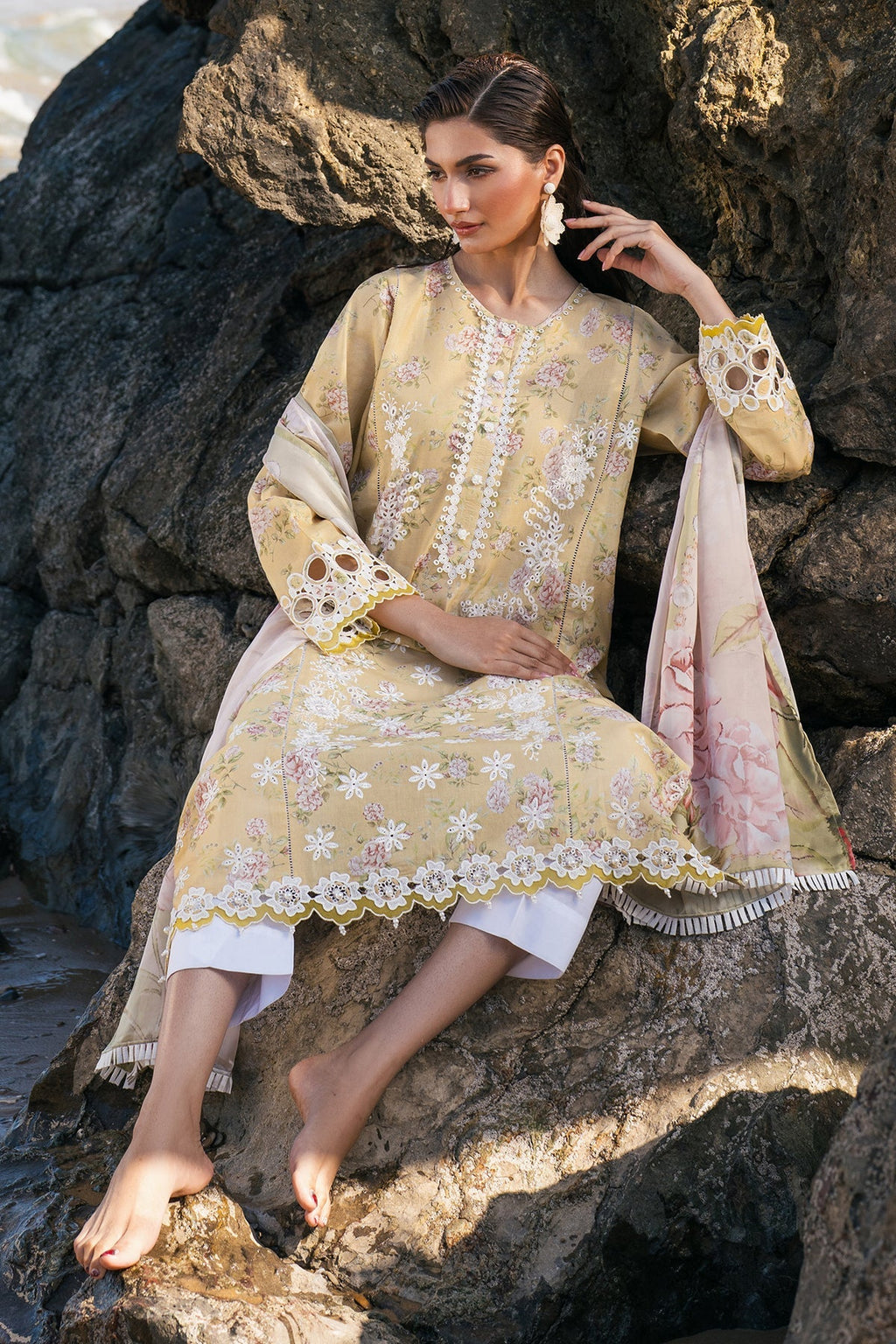 Baroque | Embroidered Lawn | SF-4110