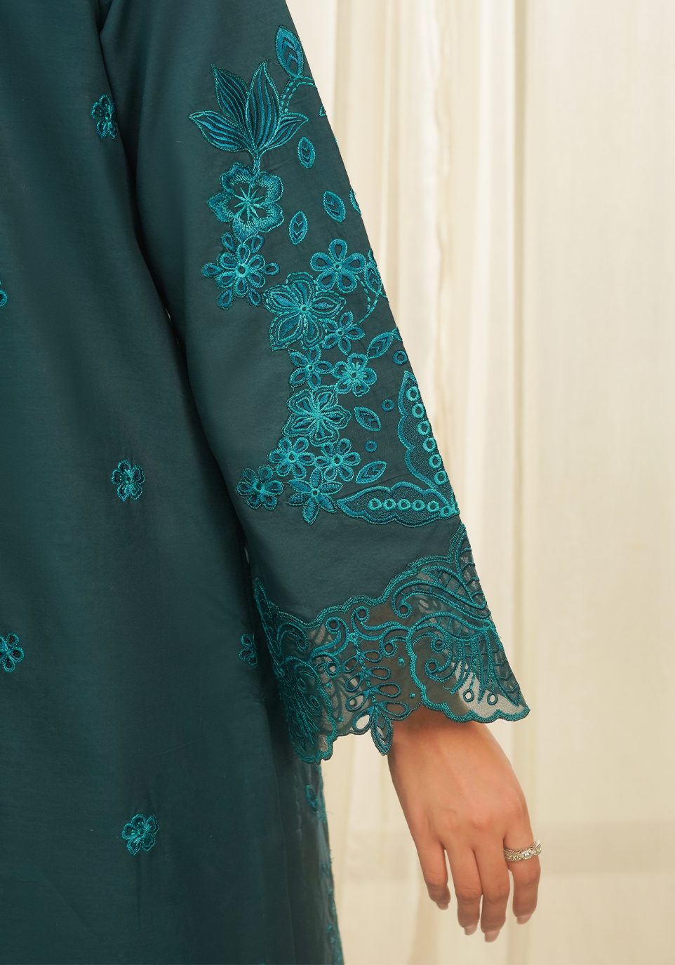 Zarqash | Tresor Luxury Lawn 24 | ZQT 0011 DINA - Riwayat-e-khas