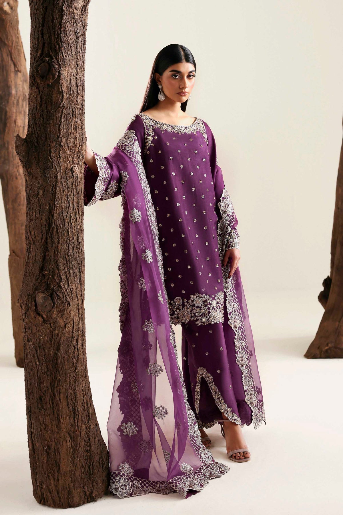Akbar Aslam | Formal Pret | Nivelle