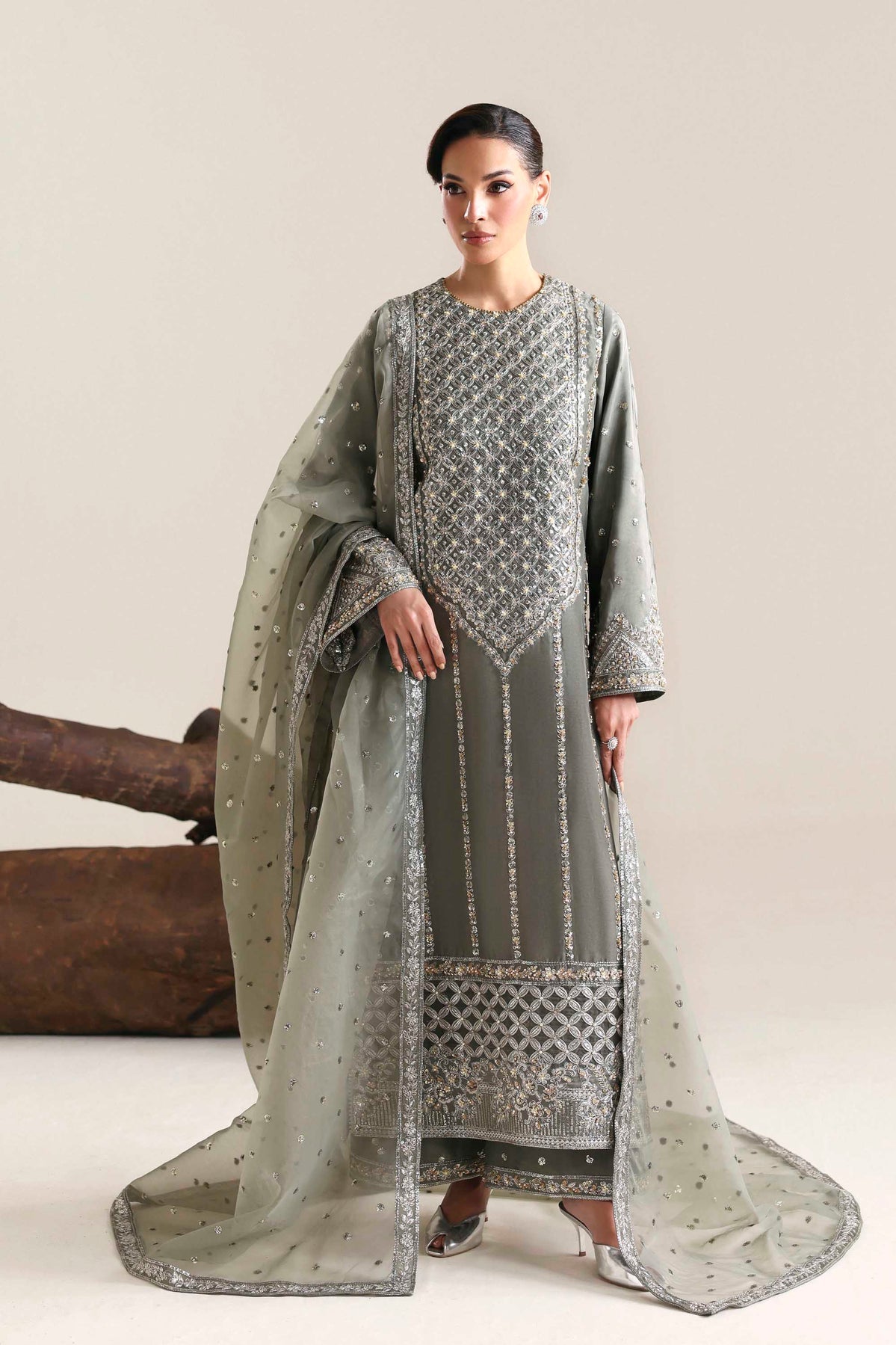 Akbar Aslam | Formal Pret | Zivara
