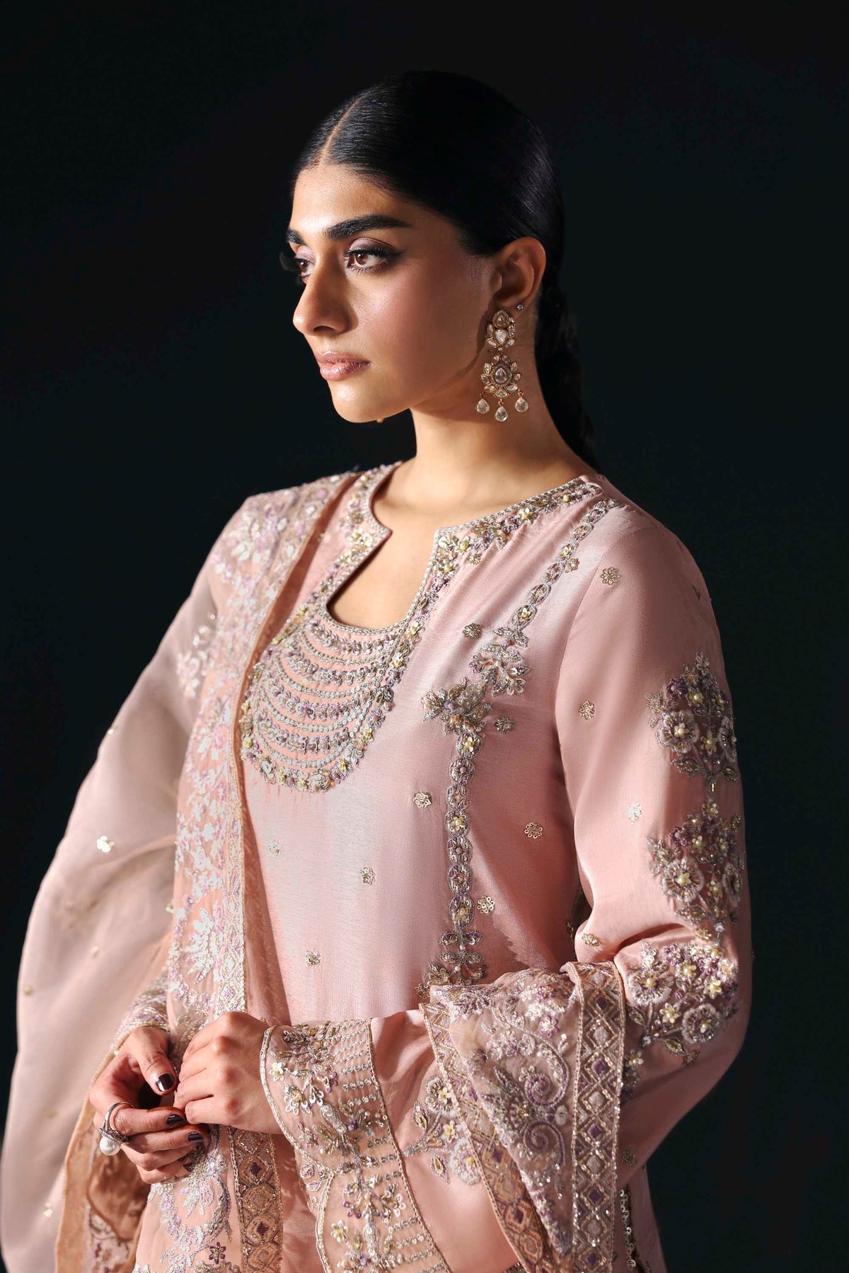 Akbar Aslam | Formal Pret | Avenor