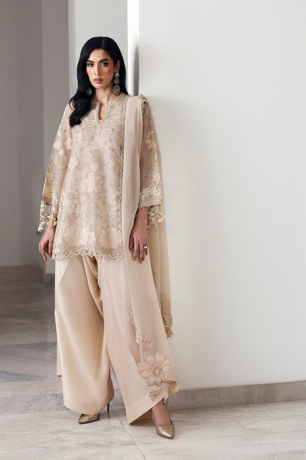 Elan | NOURA | ZEYA (EV-21482)
