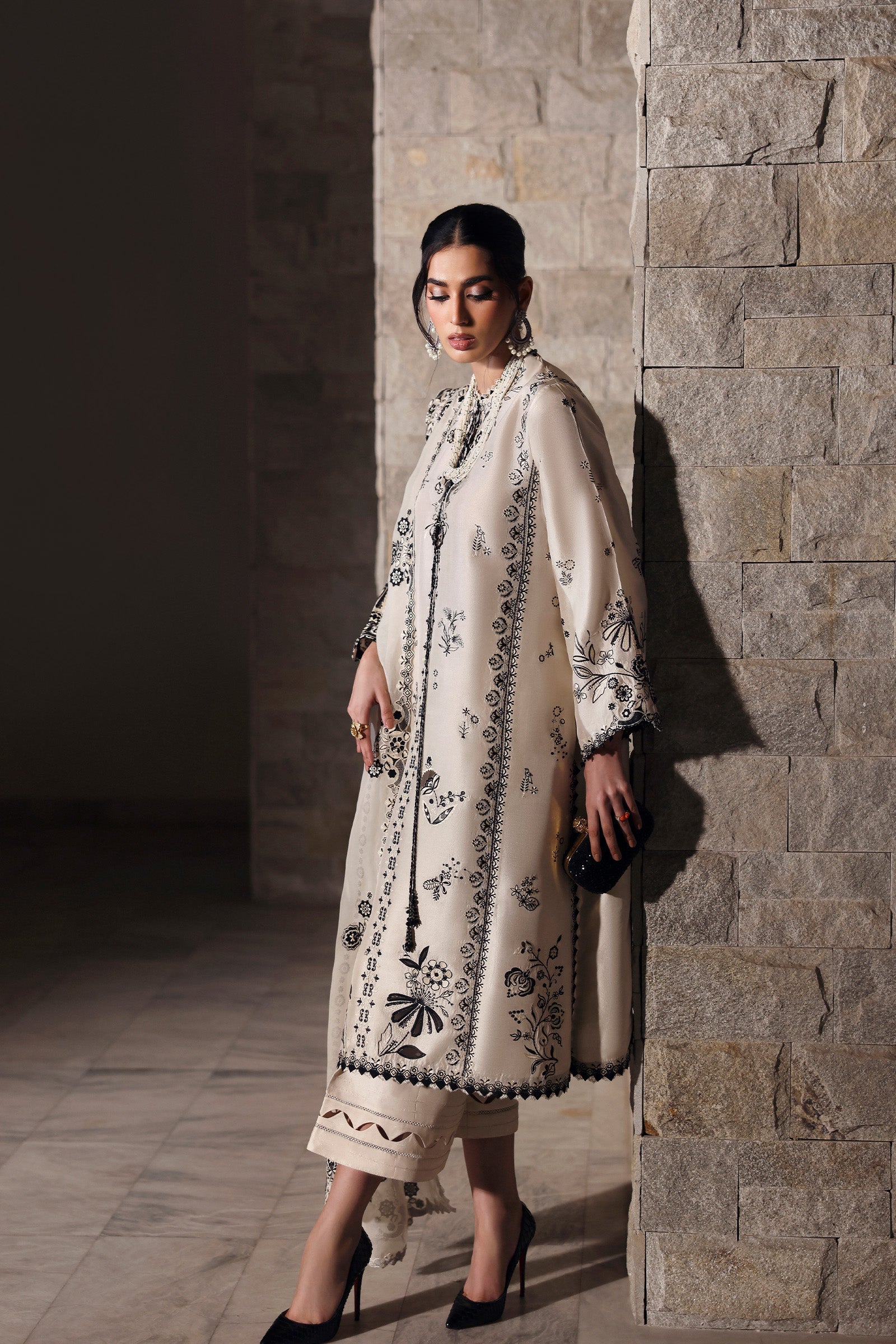 Elan | NOURA | DALIYA (EV-21481)