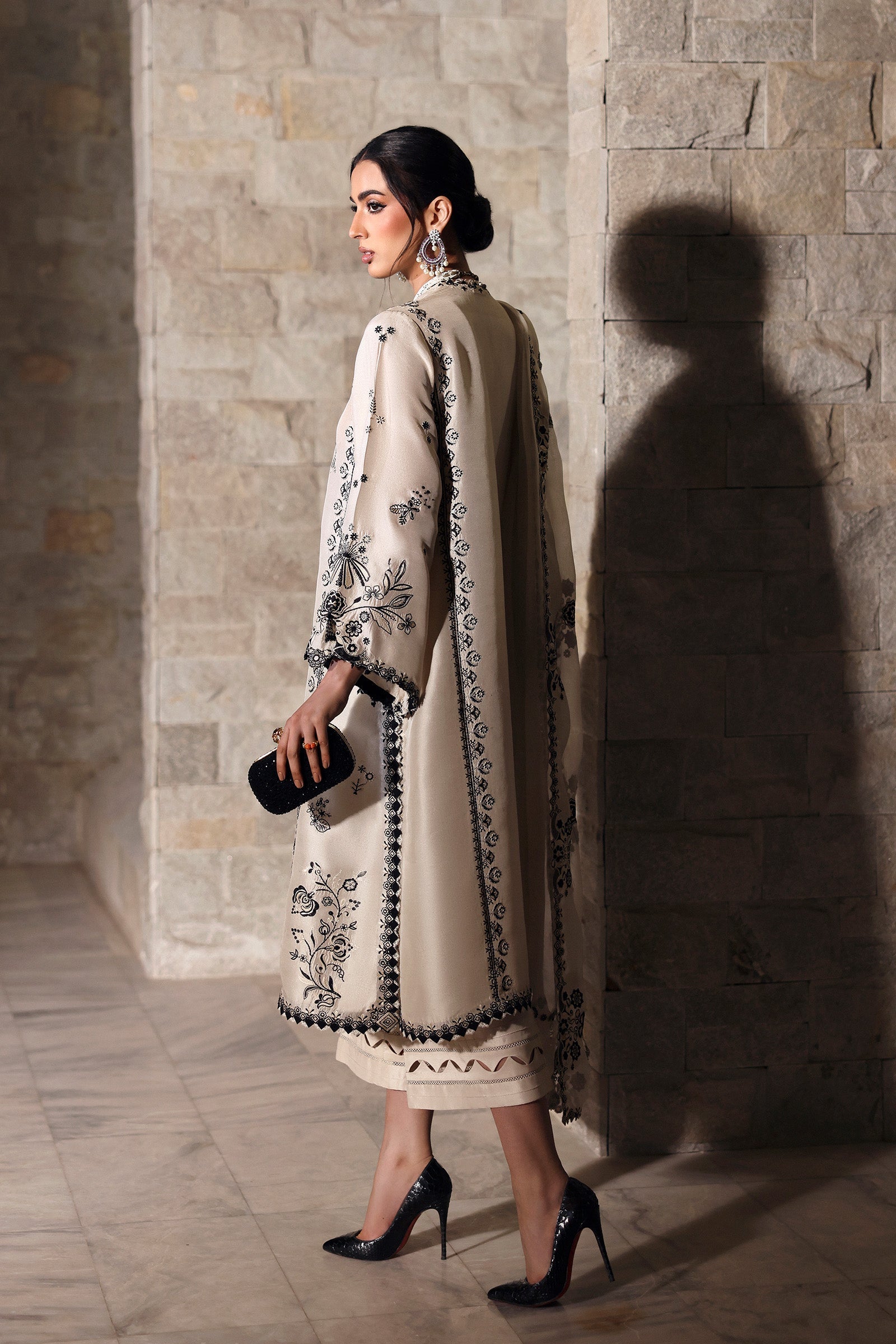 Elan | NOURA | DALIYA (EV-21481)