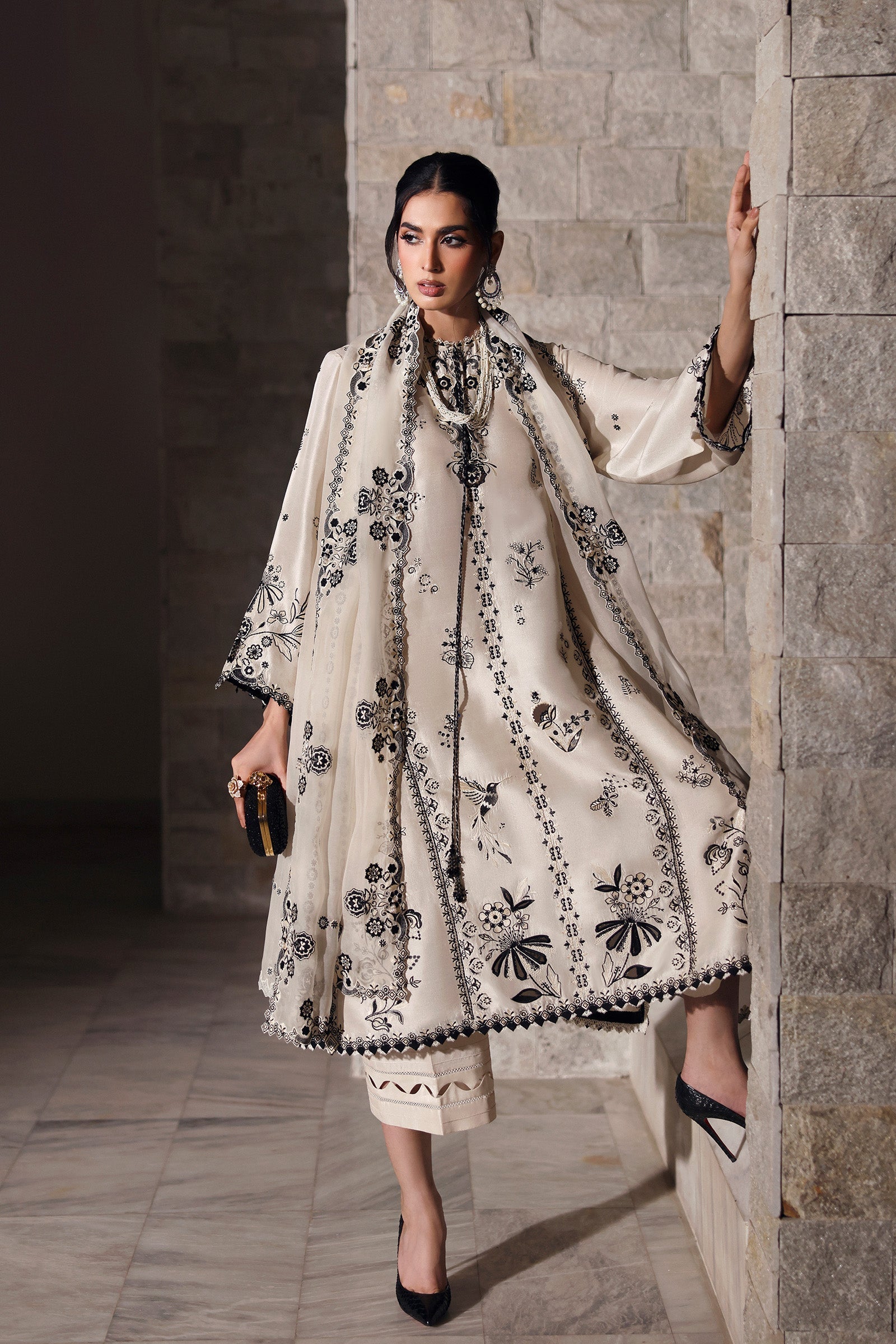 Elan | NOURA | DALIYA (EV-21481)