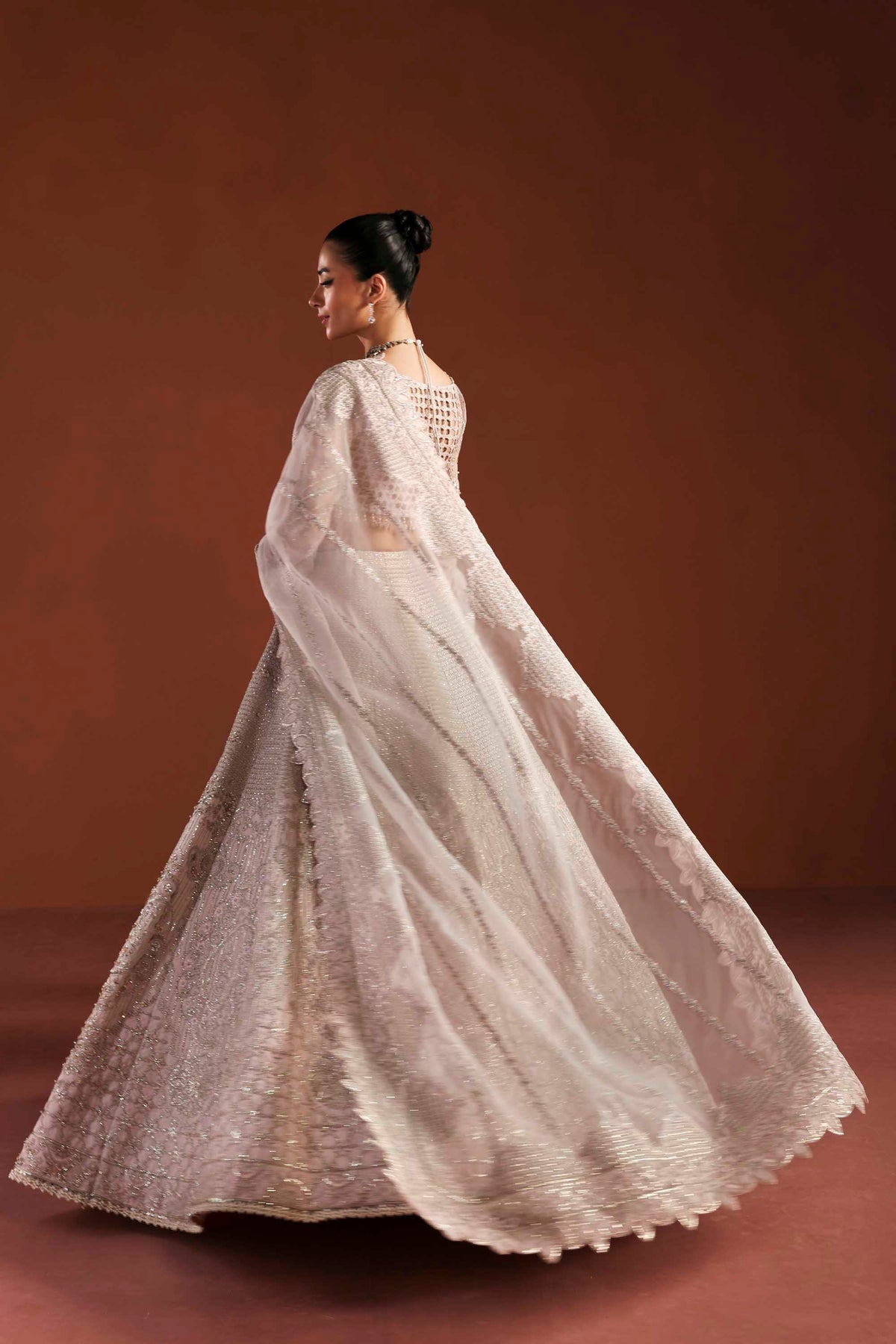 Akbar Aslam | Luxury Formals | Willow