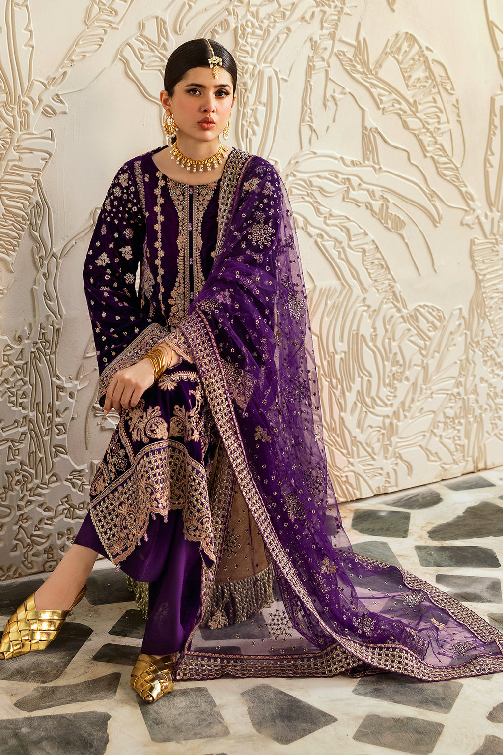 Ramsha | Velvet Collection | V-602