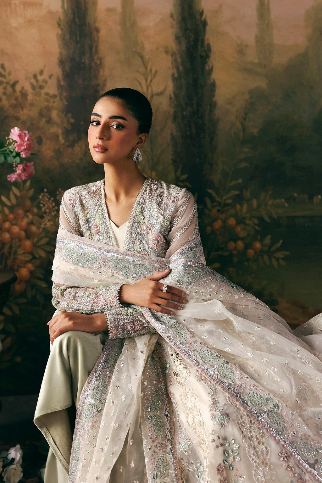 Afrozeh | La Fuchsia '26 | Queen - Image 3
