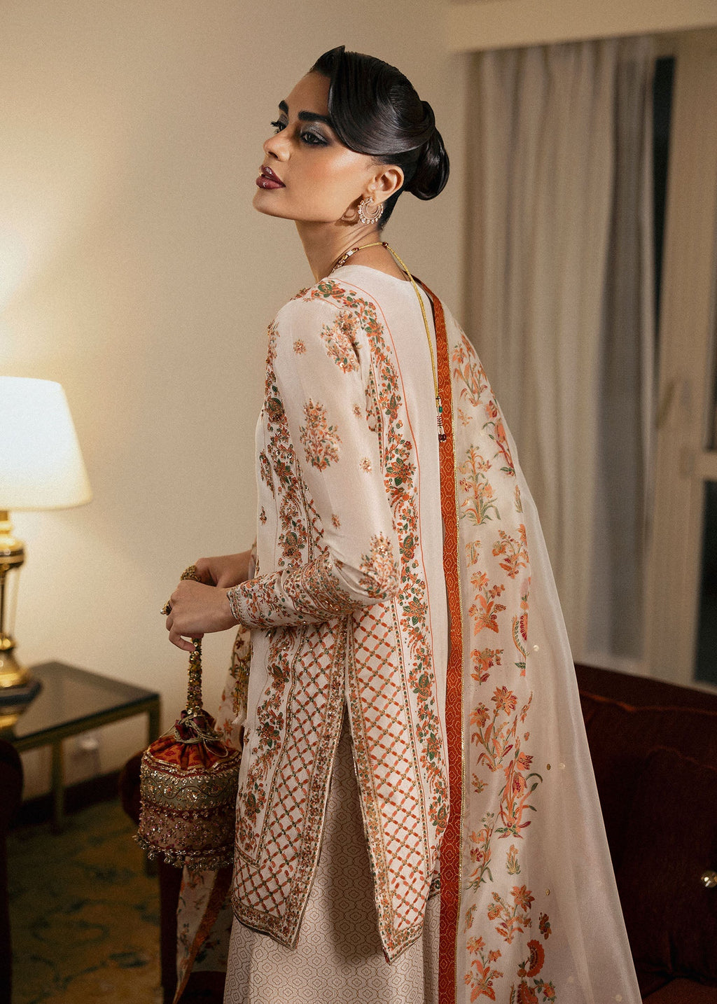 Hussain Rehar | Basic Not Basic | Livid