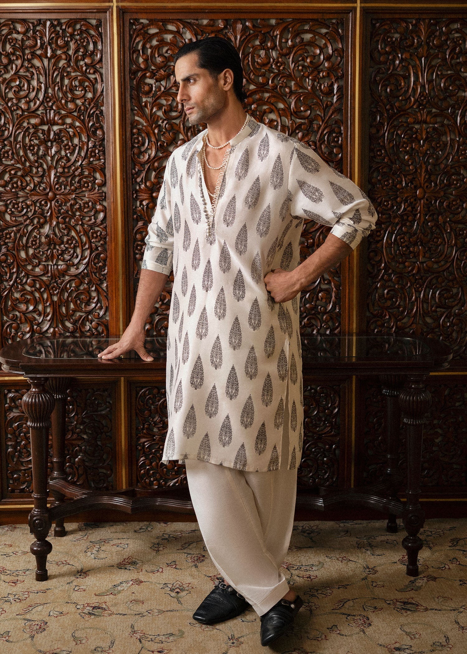 Hussain Rehar | Basic Not Basic | Ivy