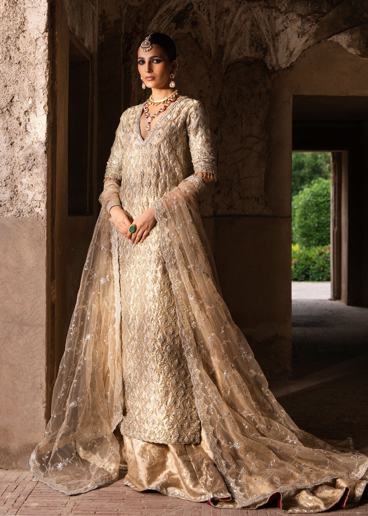 Sadaf Fawad Khan | Zeenat Formals-26 | Hunsa