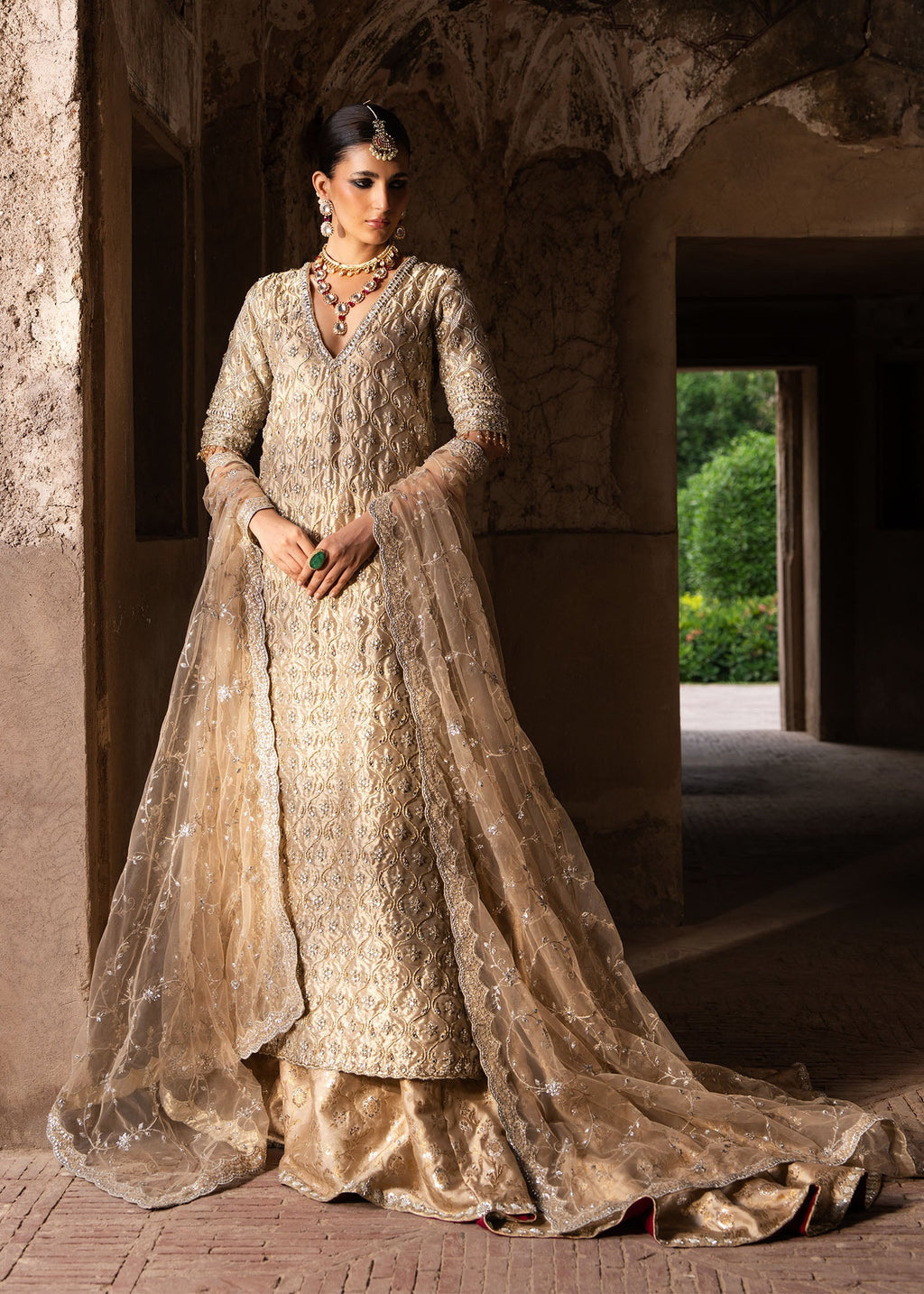 Sadaf Fawad Khan | Zeenat Formals-26 | Hunsa