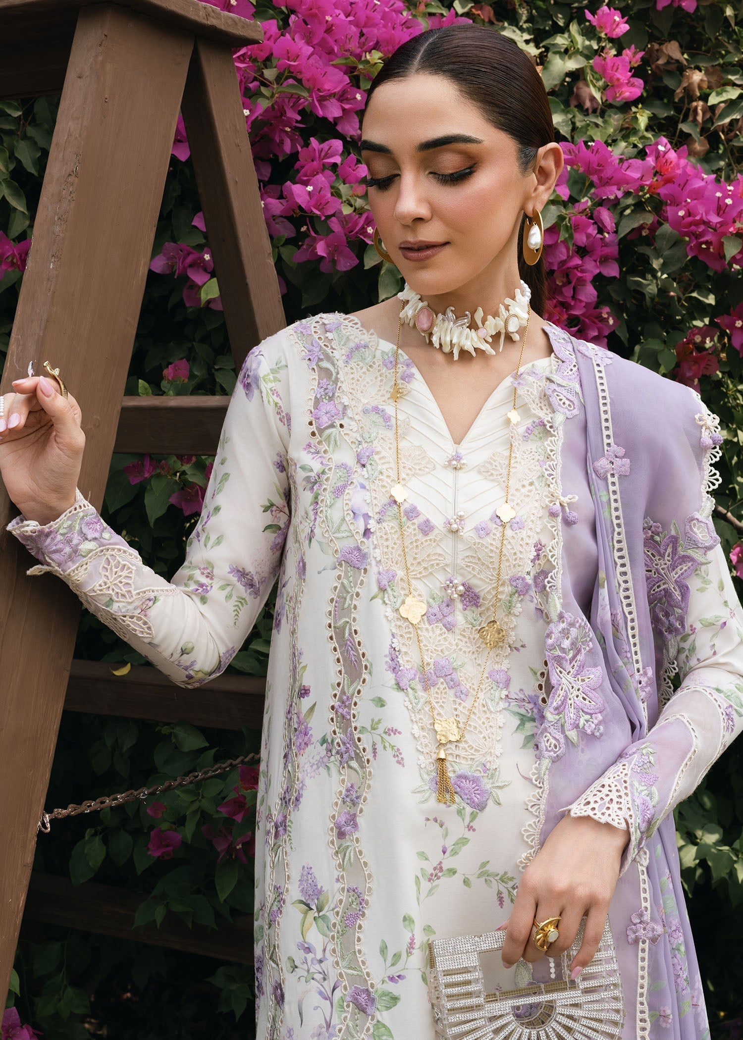Crimson | Tasawar 25 | LAVENDER FALL - D5B