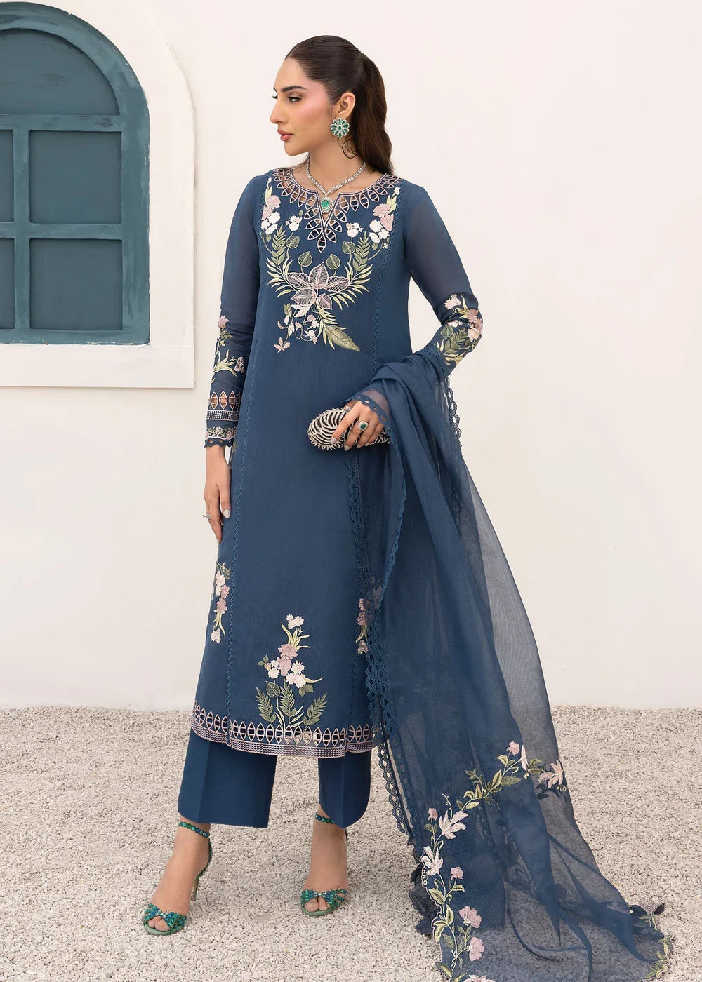 Saira Shakira | Rosea Casual Pret 25 | Midnight