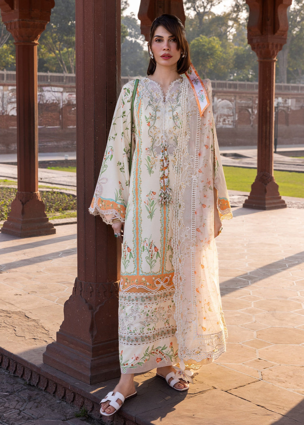 Crimson | Flow By Crimson Lawn'26 | SUN-KISSED LETTER-D9A