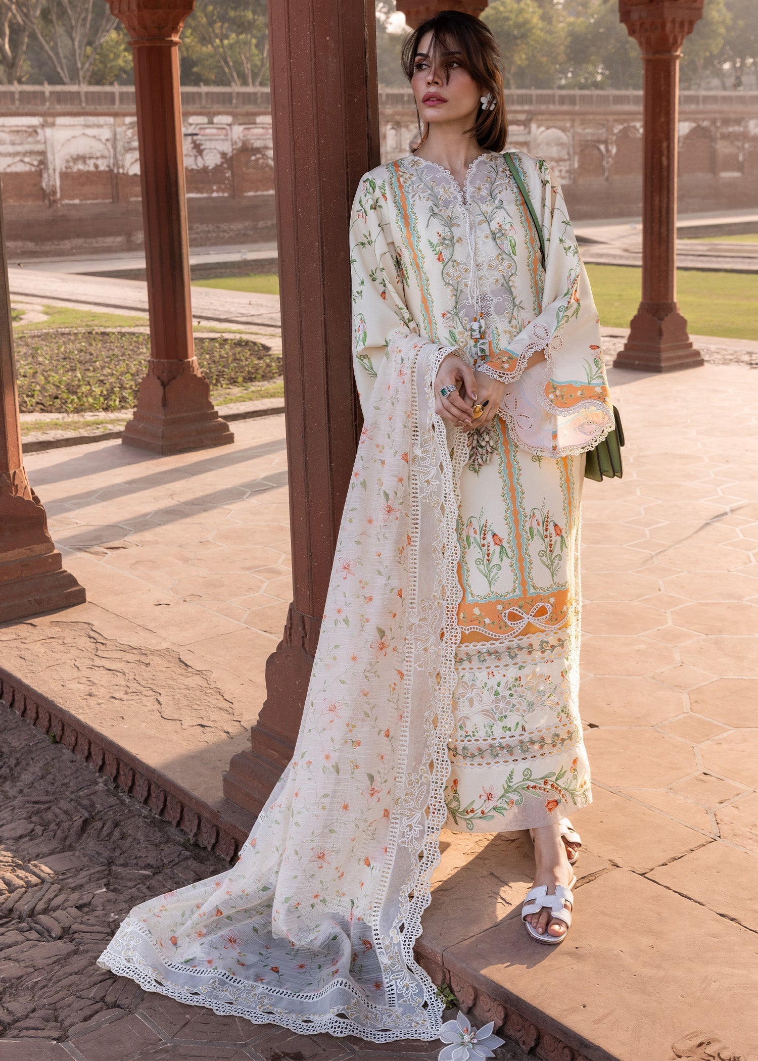 Crimson | Flow By Crimson Lawn'26 | SUN-KISSED LETTER-D9A