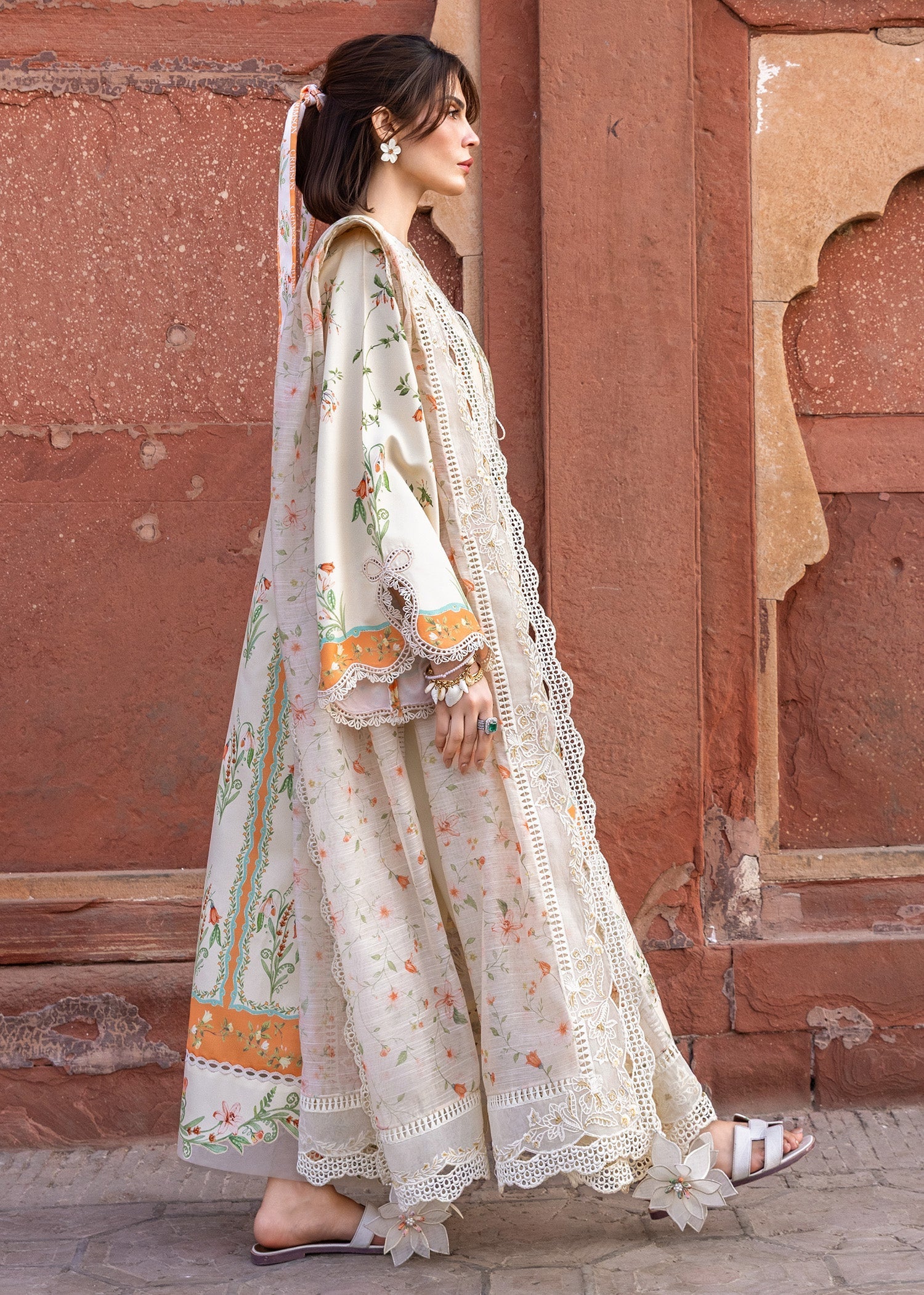 Crimson | Flow By Crimson Lawn'26 | SUN-KISSED LETTER-D9A