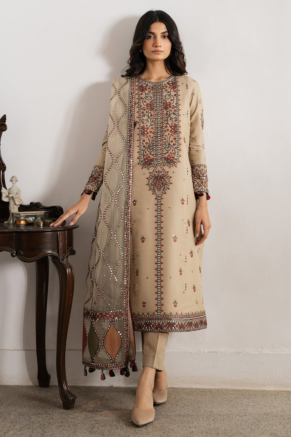 Jazmin | Ready to Wear 25 | RTW-1183 - Riwayat-e-Khas