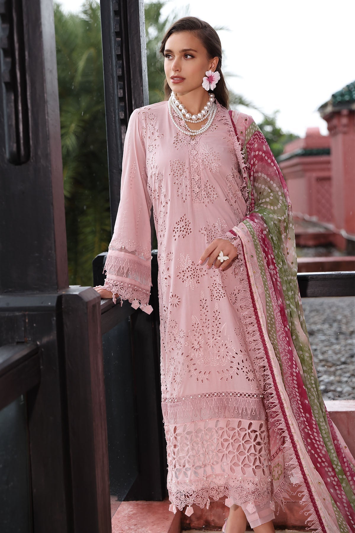 Nureh | Bazaar Lawn 25 | NE-106 - Riwayat-e-Khas