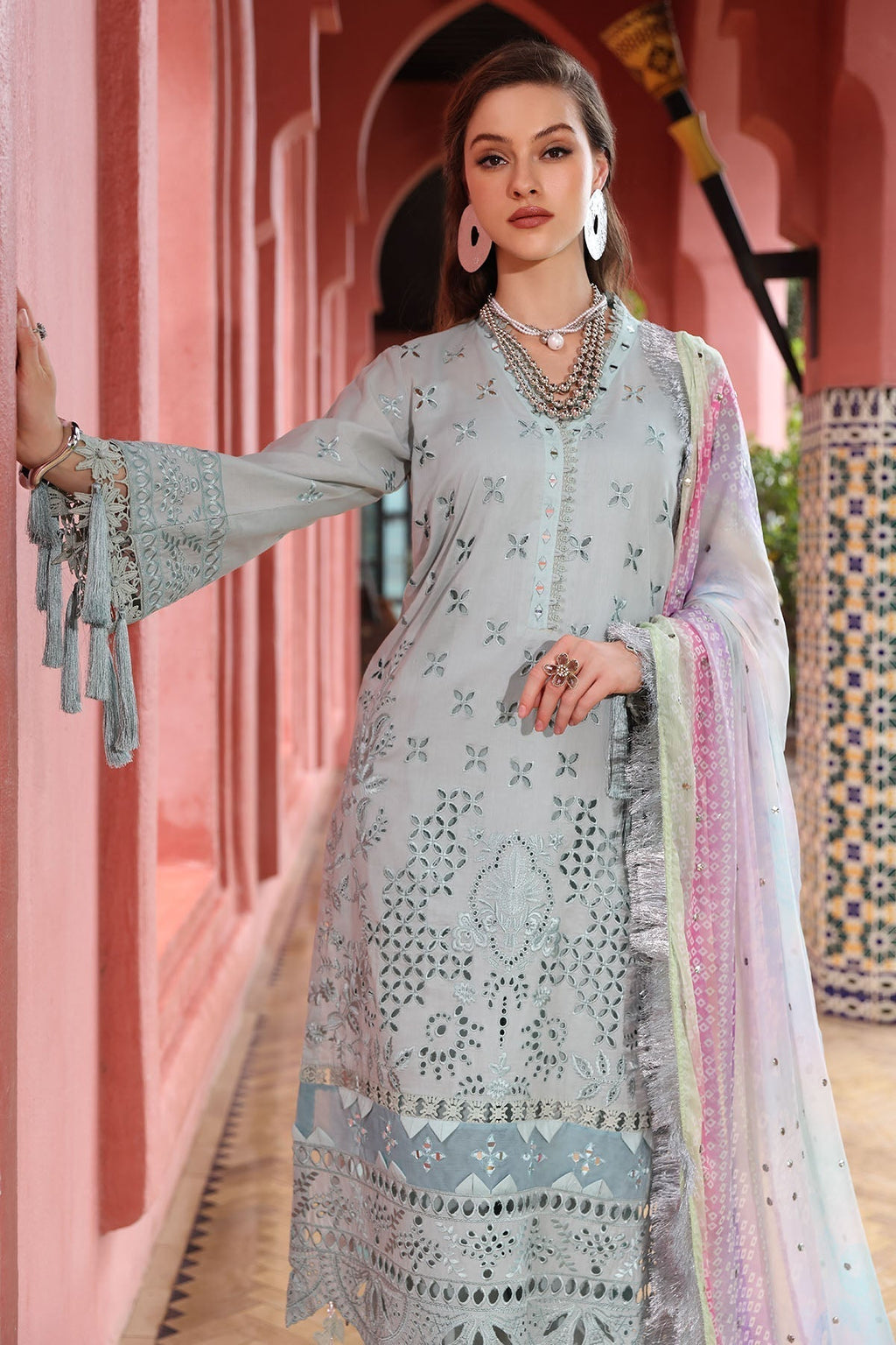 Nureh | Bazaar Lawn 25 | NE-111 - Riwayat-e-Khas