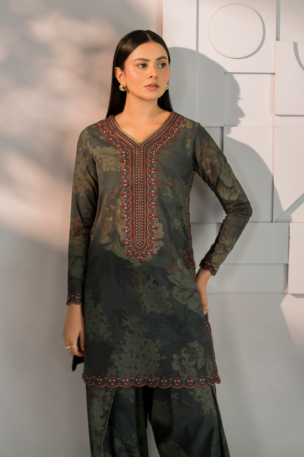 Iznik | Ready to Wear | IP-262