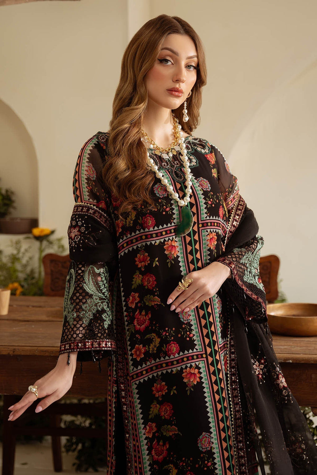 Nureh | Amaya Formals | AM-11