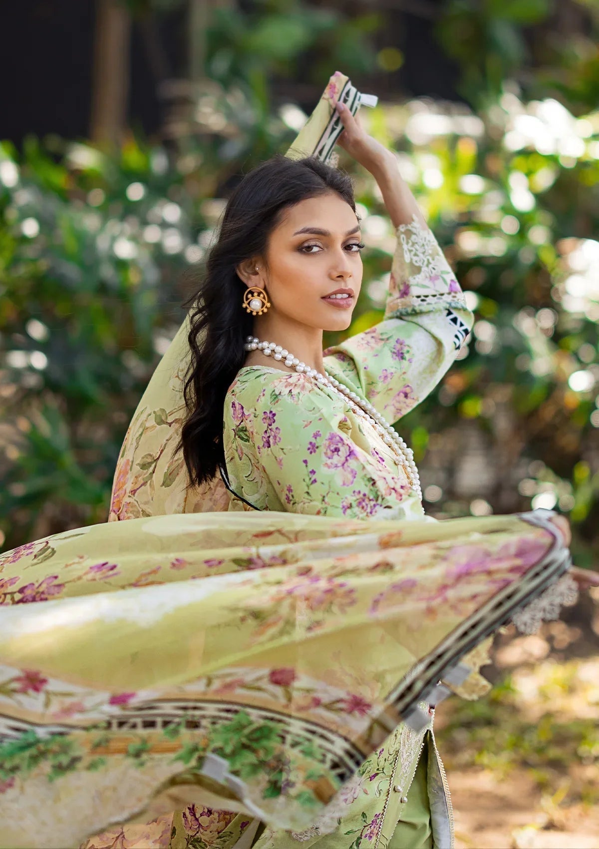 ELAF Signature Embroidered Lawn 3Pc Suit ESL-03B CLARISSE