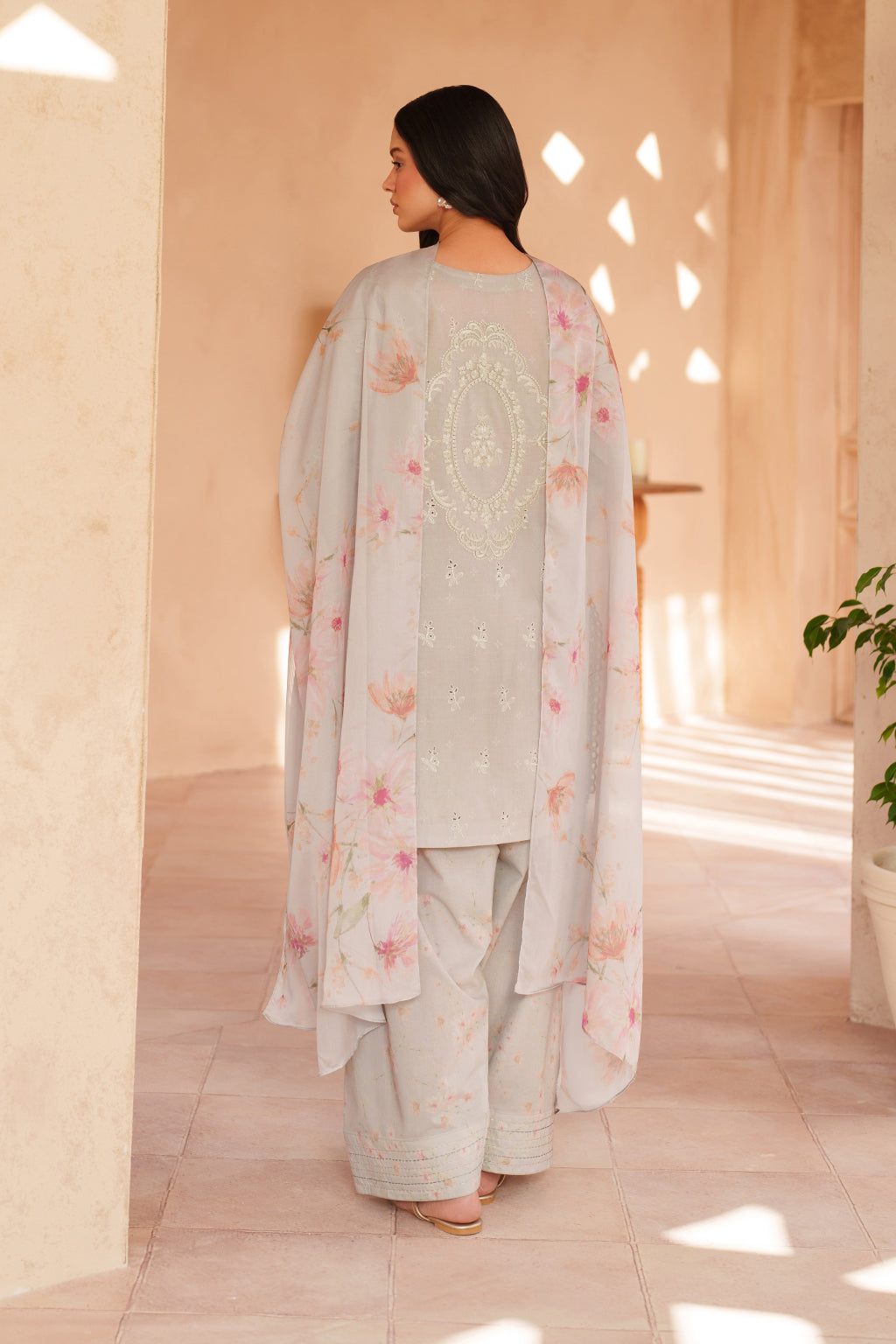 Iznik | Eid Lawn | EL-12 Embroidered Lawn