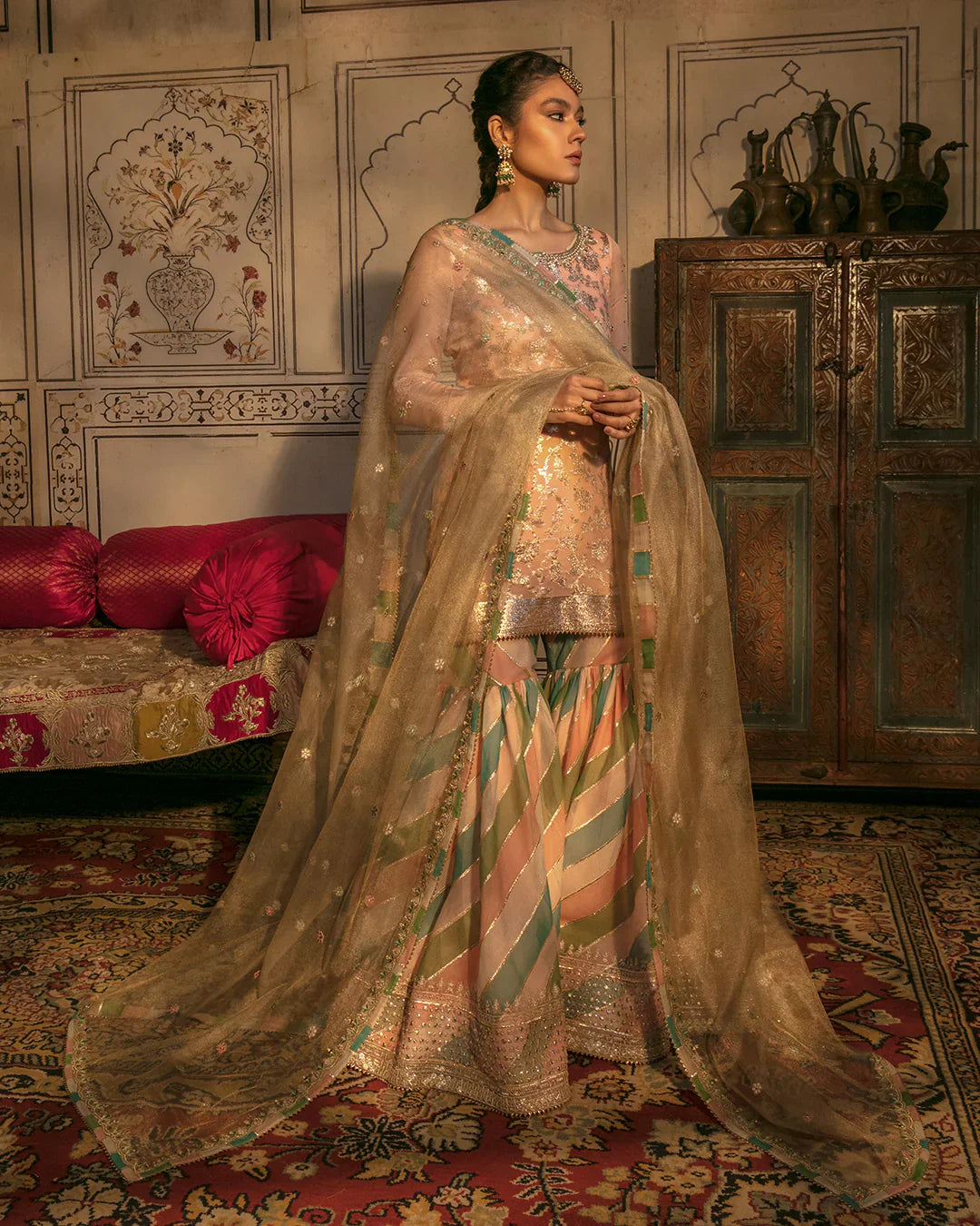 Faiza Saqlain | Amirah | Ravza