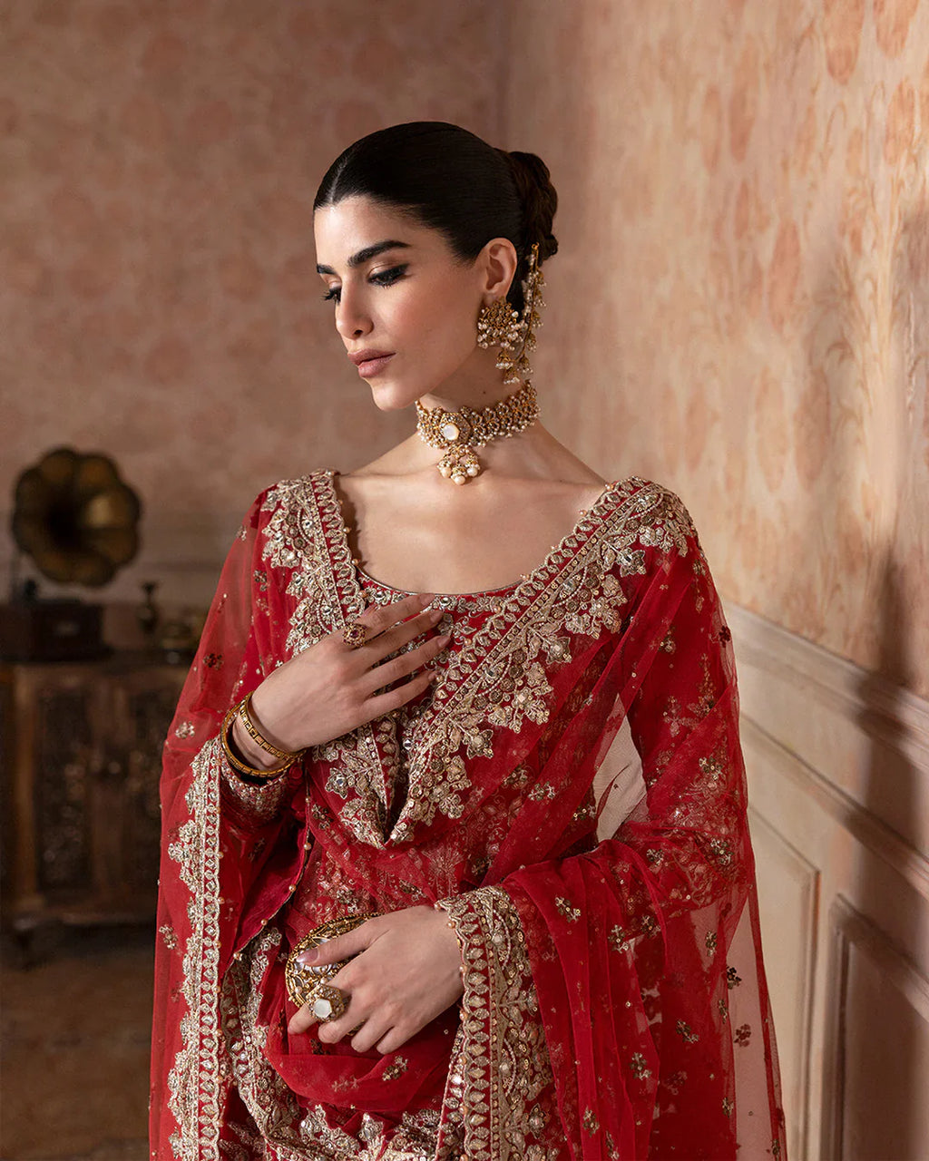 Faiza saqlain | Ismene formals | Savina