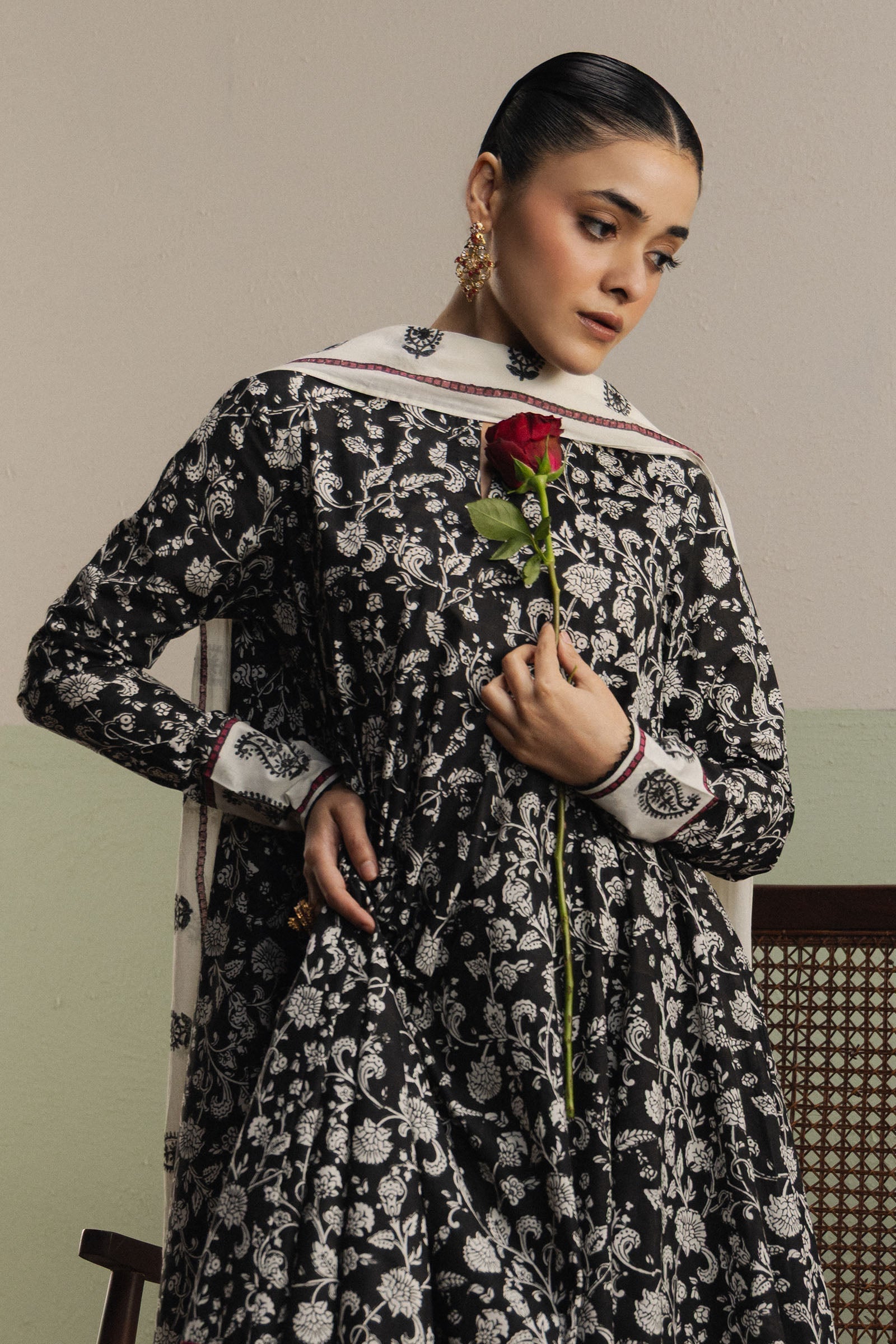 Zara Shahjahan | Eid Pret 2026 | Roshni