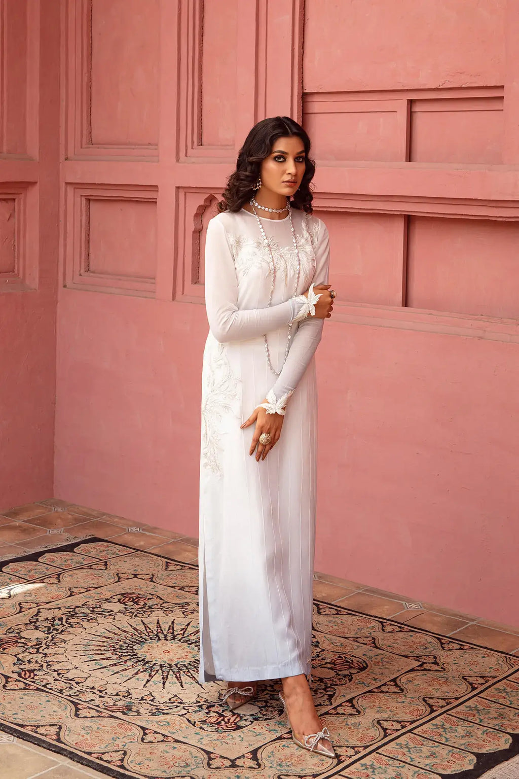 Nilofer Shahid | Nur e Subh Formals | Savera - Riwayat-e-Khas