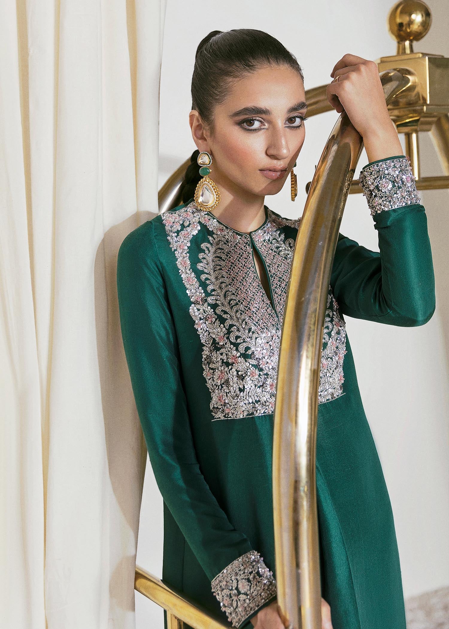 Hussain Rehar | Basic Not Basic | YARROW