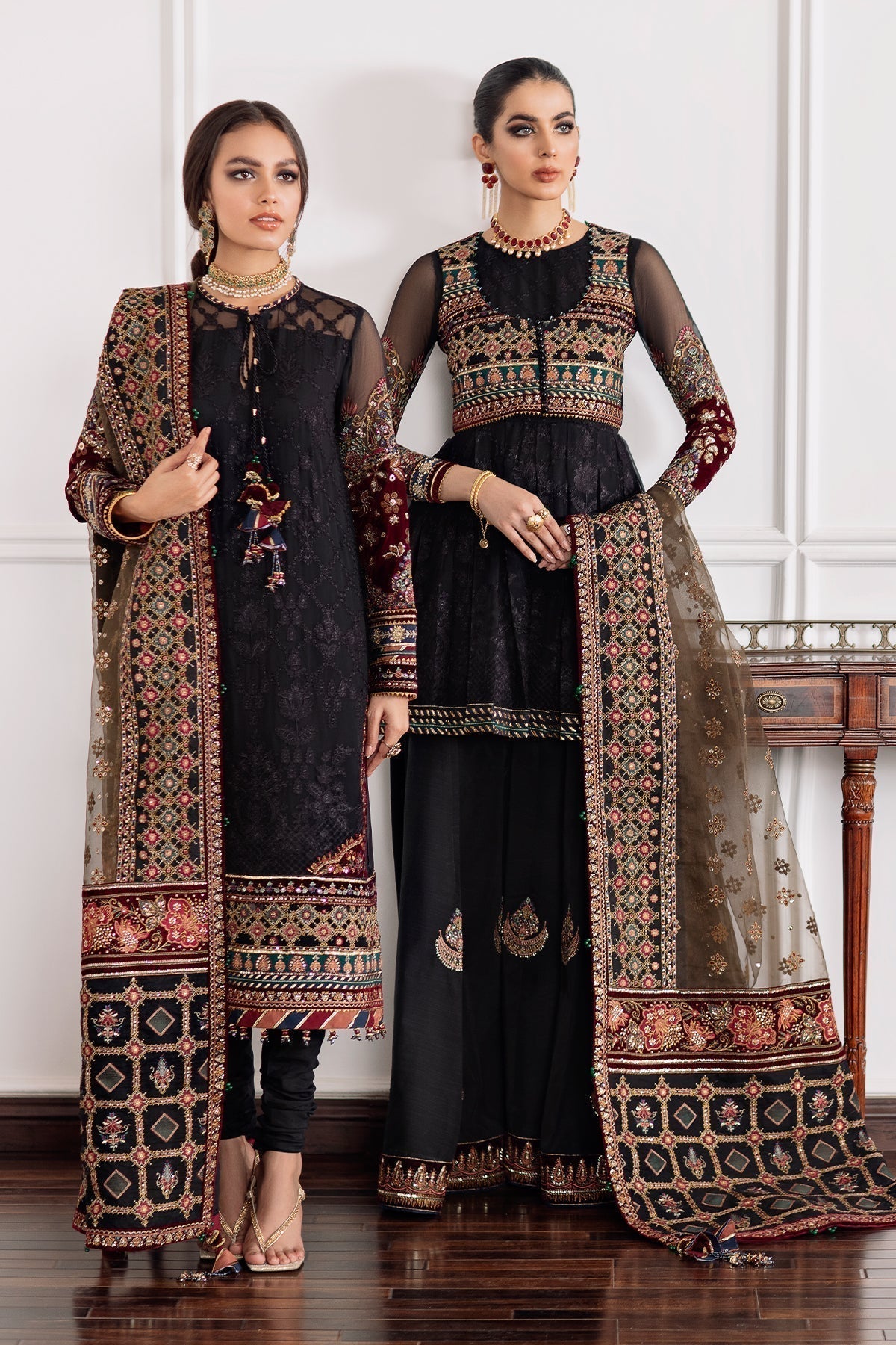 BAROQUE-EMBROIDERED CHIFFON CH09-04 - Riwayat-e-khas