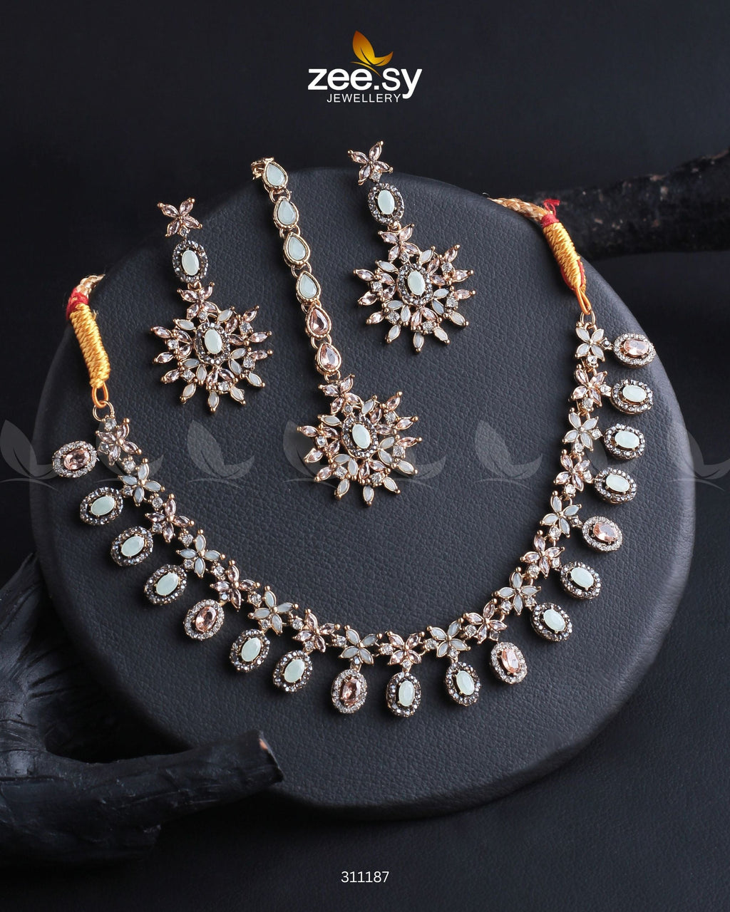 Solara Necklace Set - Libasekhas