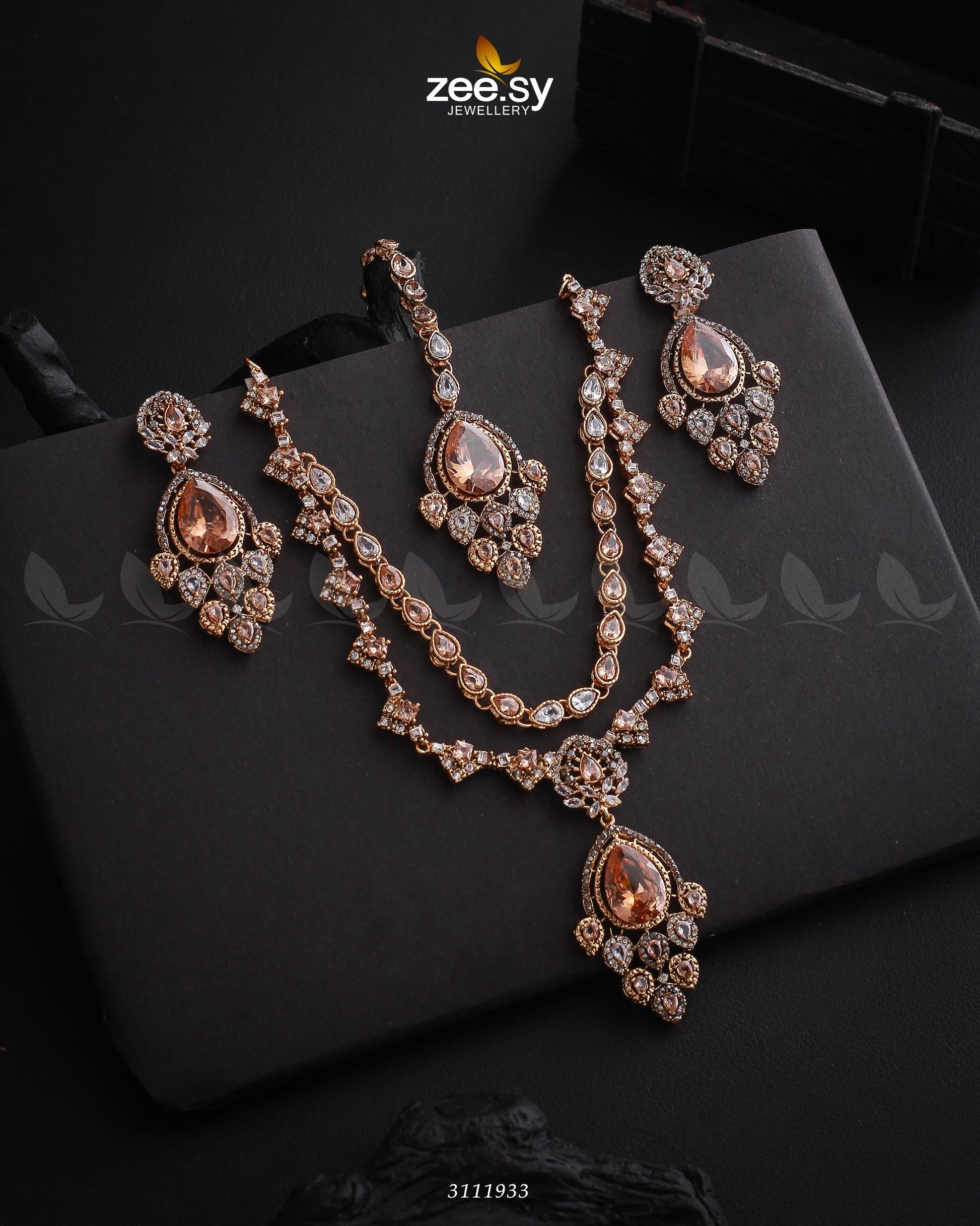 Sushmita Necklace Set - Libasekhas