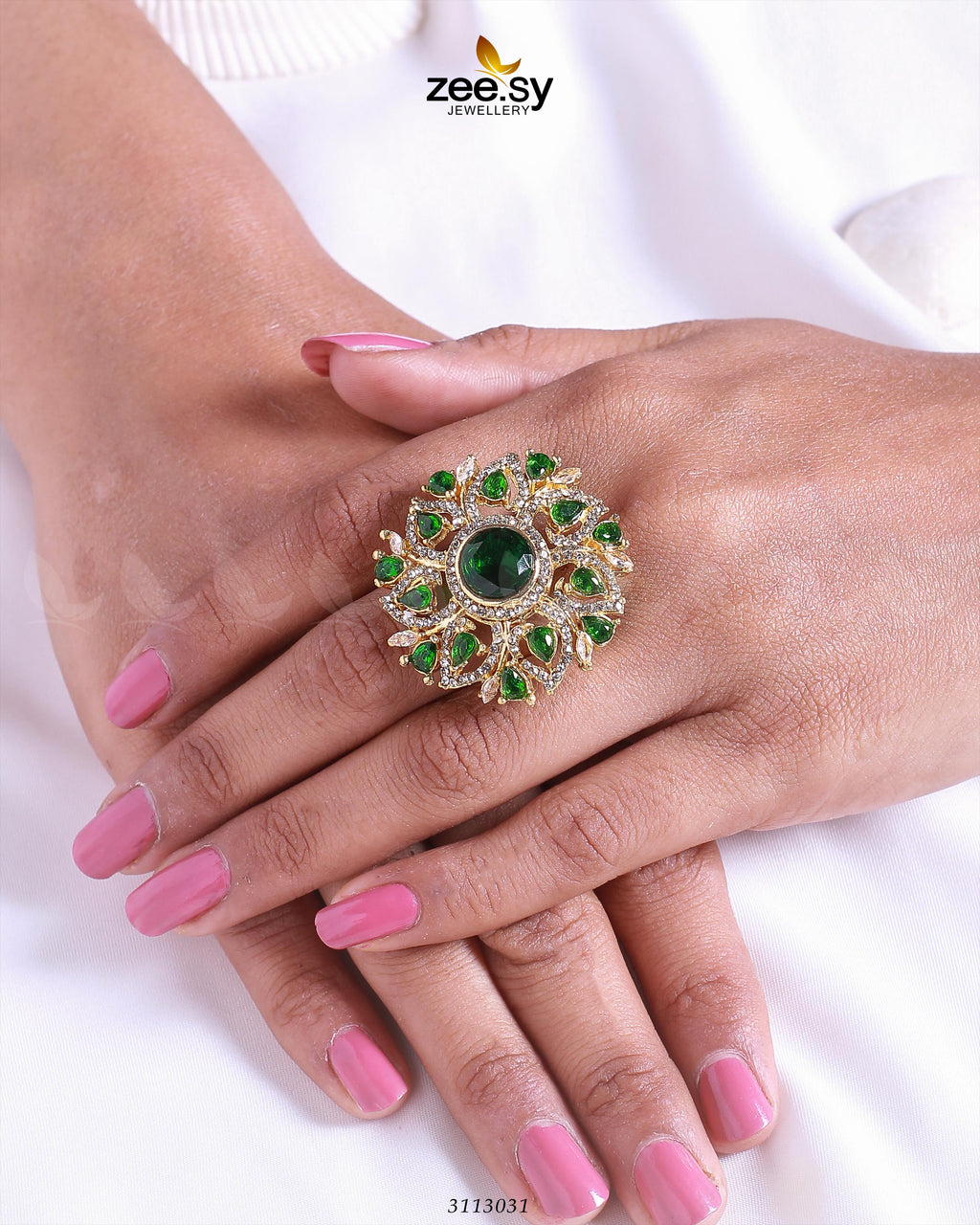 Emma Rings - Libasekhas