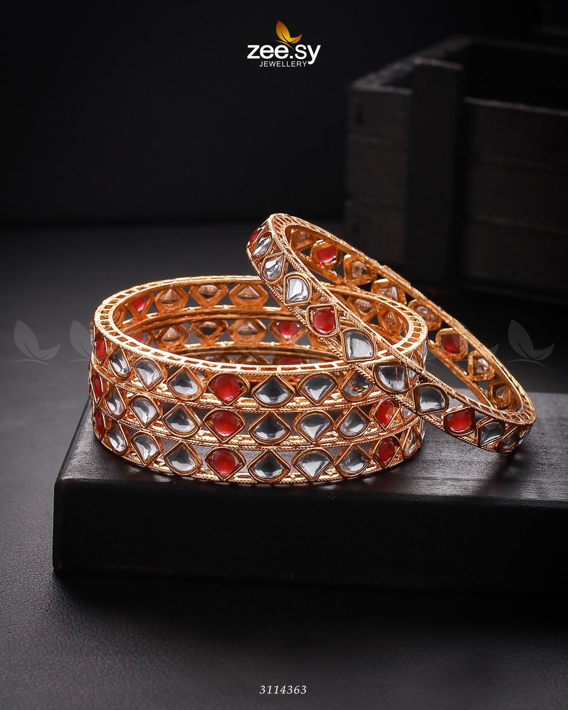 Hina Khan Bangles - Libasekhas