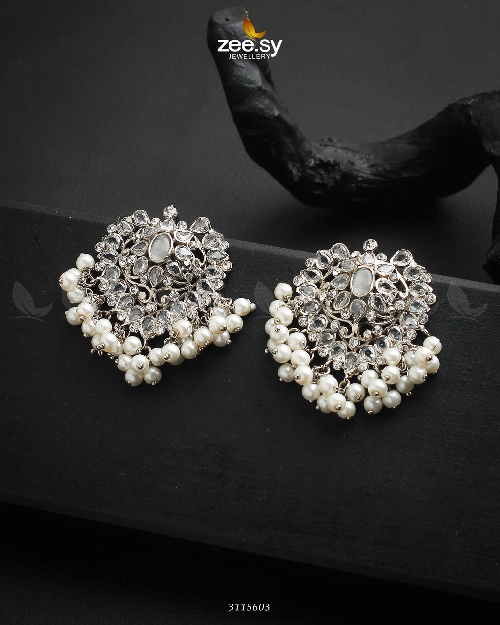 Luxuriant Earrings - Libasekhas