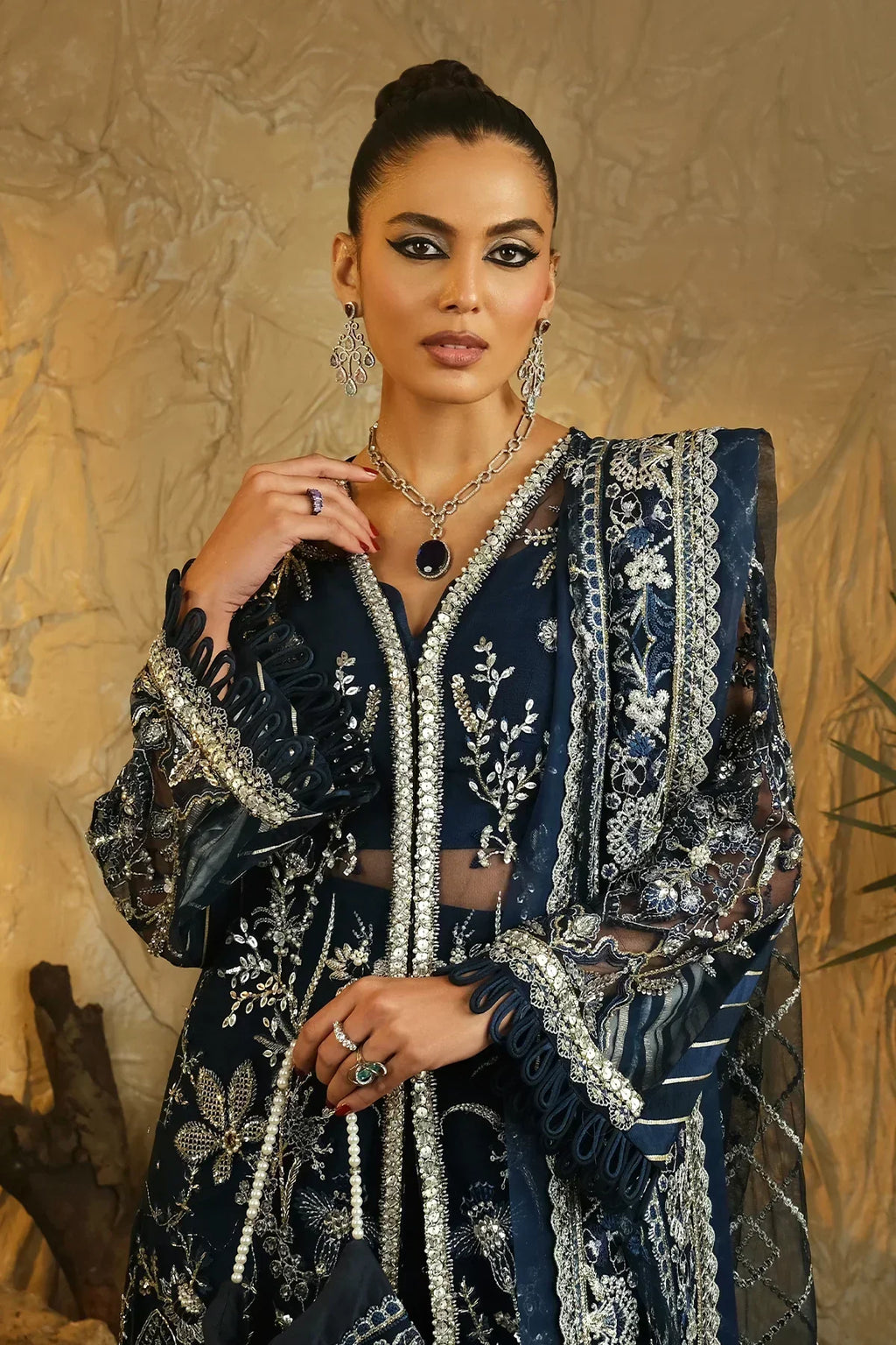 Mina Kashif | Kahani Luxury Formals 23 | Emerald - House Of Anaya